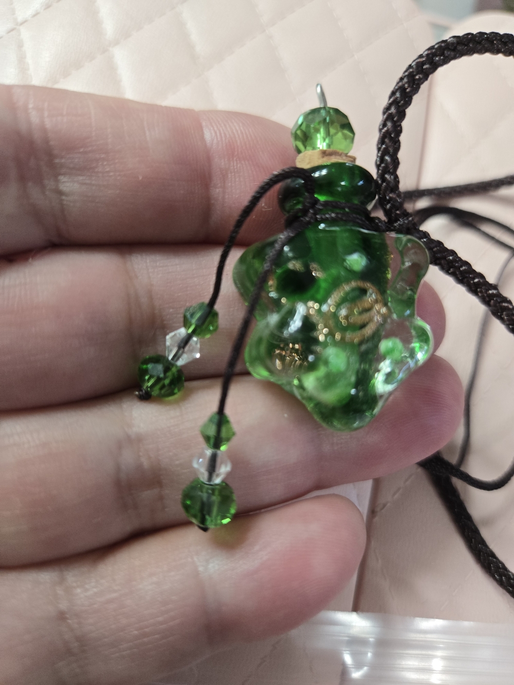 Green Glass Star Pendant Necklace - Unbranded
